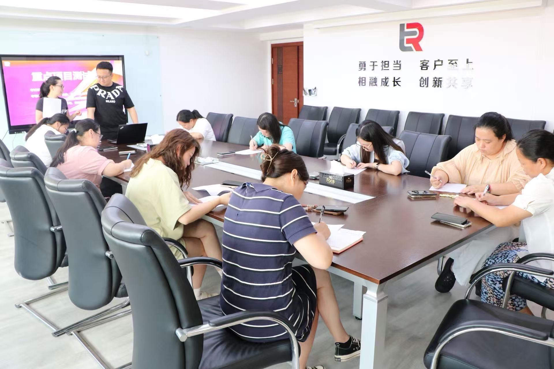 業(yè)務(wù)通關(guān)，誰(shuí)與爭(zhēng)鋒|天仁人力招聘專(zhuān)員迎來(lái)年度“大考”